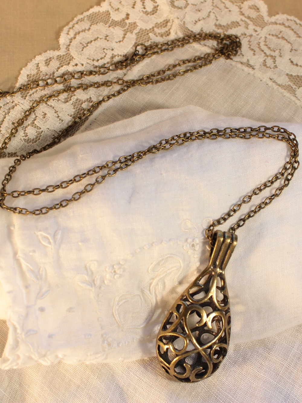 Vintage-Inspired Bronze Filigree Teardrop Pendant Necklace